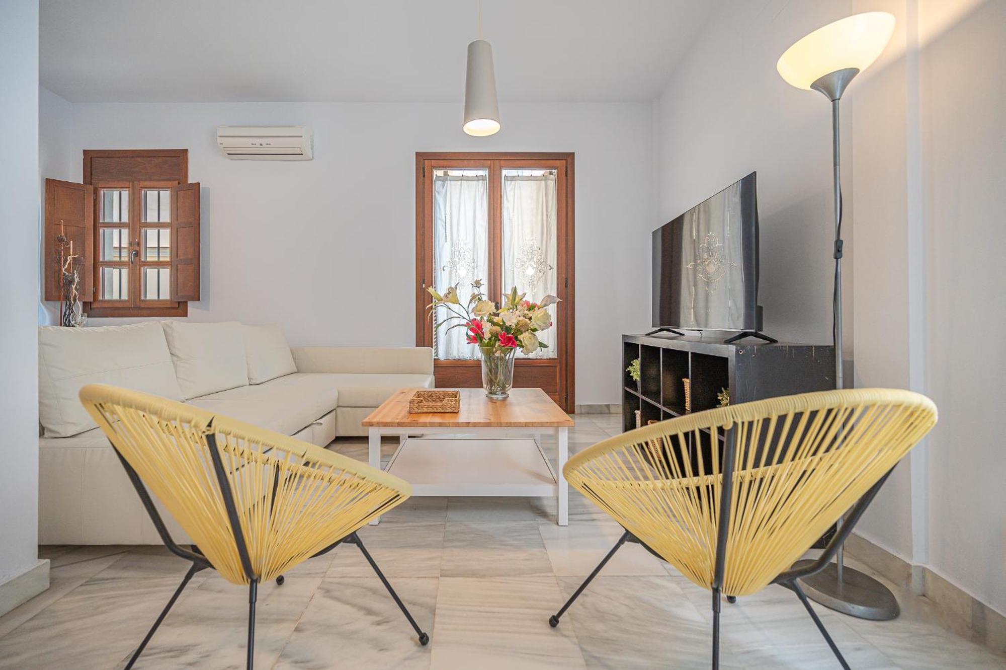 Dona Elvira Carreteria Apartament Malaga