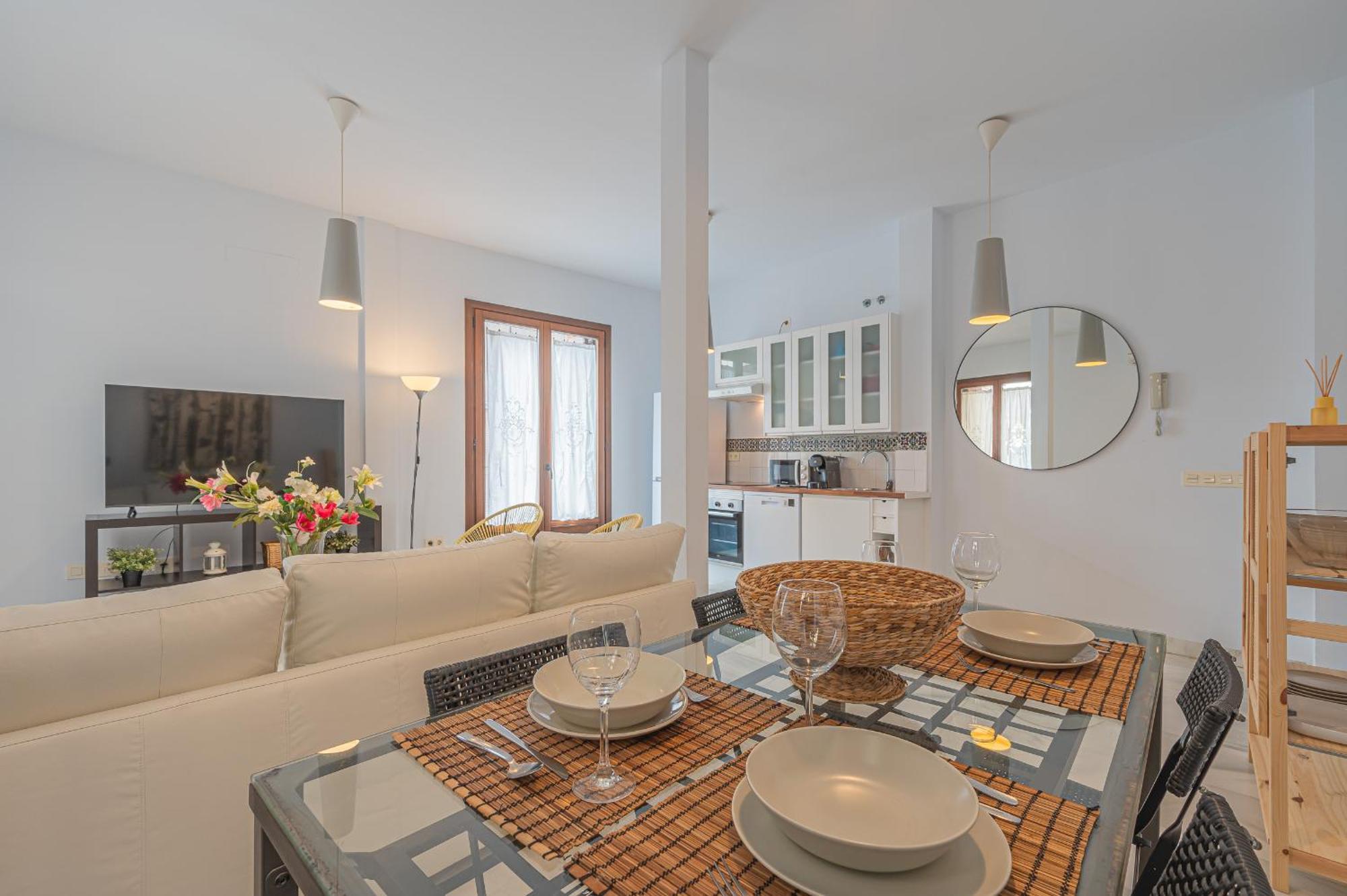 Dona Elvira Carreteria Apartament *